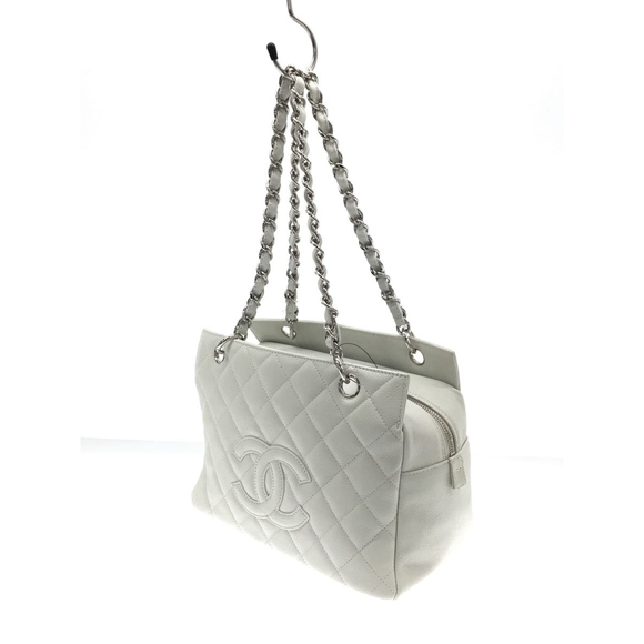 Chanel Leather Chain Shoulder Bag - Picture 2 of 7